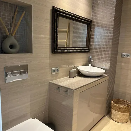 Marbella Golf Garden Apartment